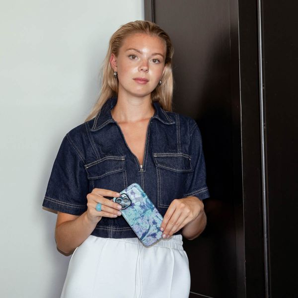 Selencia Coque arrière Vivid avec MagSafe pour iPhone 16 Fresh Paint