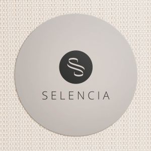 Selencia Coque tissée MacBook Air 15 pouces (2023) / Air 15 pouces (2024) M3 chip - A2941 / A3114 - Beige