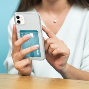 iMoshion ﻿Coque silicone avec support de passe iPhone 13 Pro - Transparent